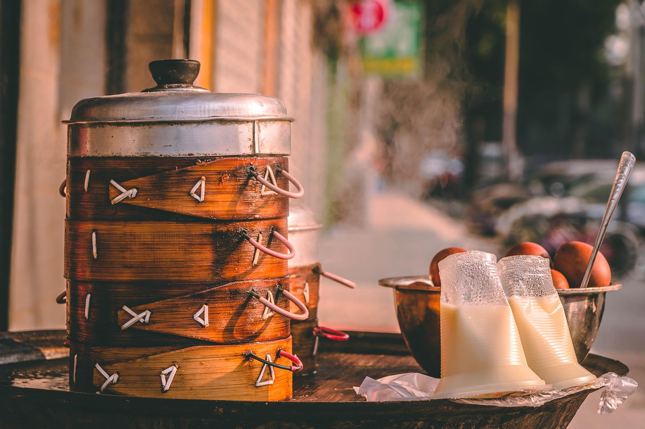 entdecken sie die vielfältige welt der street food – leckere, schnelle und authentische gerichte direkt von der straße, die jeden gaumen begeistern.